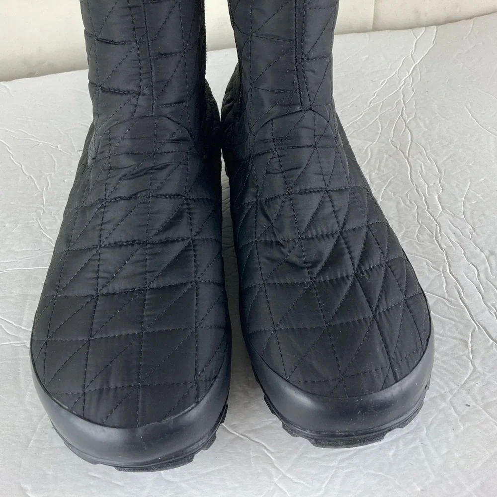 Bogs Snowday II Mid Women sz 10 Black Waterproof Quilted Snow Boots Gorpcore